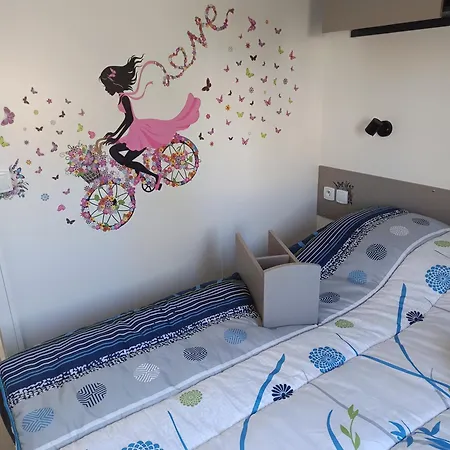Les Sables Du Midi Holiday park *